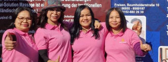 Team bei Fortbildung 4+1 System Thai-Solution Massage